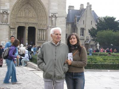 PARIS MI HIJA CON SU PADRE VICENTE