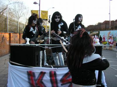 EL CONJUNTO LOS KISS